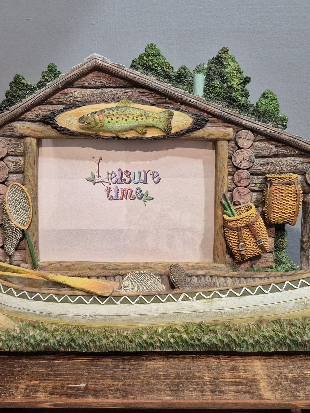 Vintage 3D Cabin Fishing Resin Picture Frame Heavy Like New